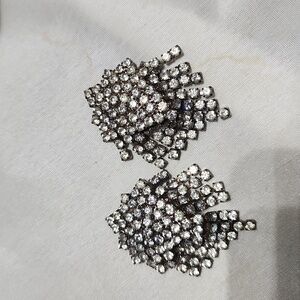 Vintage unsigned rhinestone clip earrings